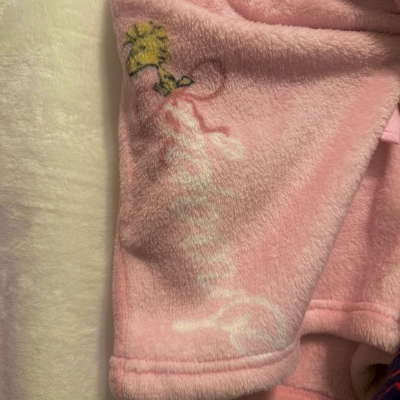 Peanuts Pink Fleece Women's Sleep Shorts NWT - Picture 3 of 6